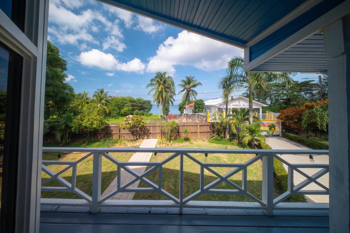 洪都拉斯海湾群岛Roatán的独栋别墅，Casa Seaclusion - 4B/3B Home with Oceanfront Lot，编号76643878