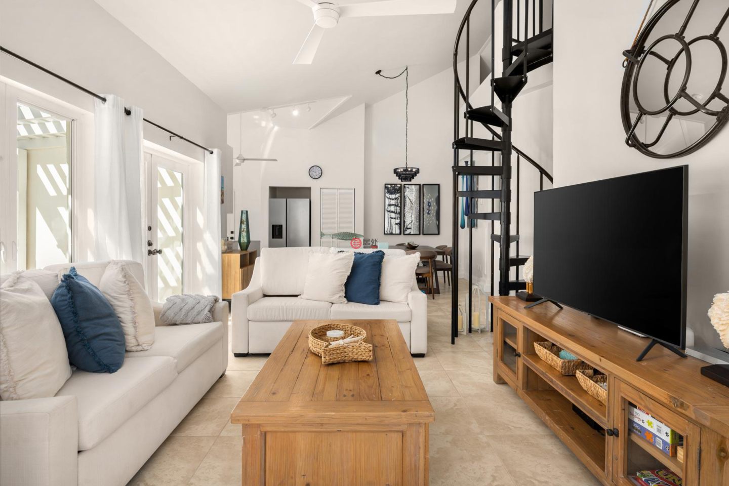 特克斯與凱科斯群島Grace Bay的独栋别墅，Ninety-Nine Steps Villa，编号77922840