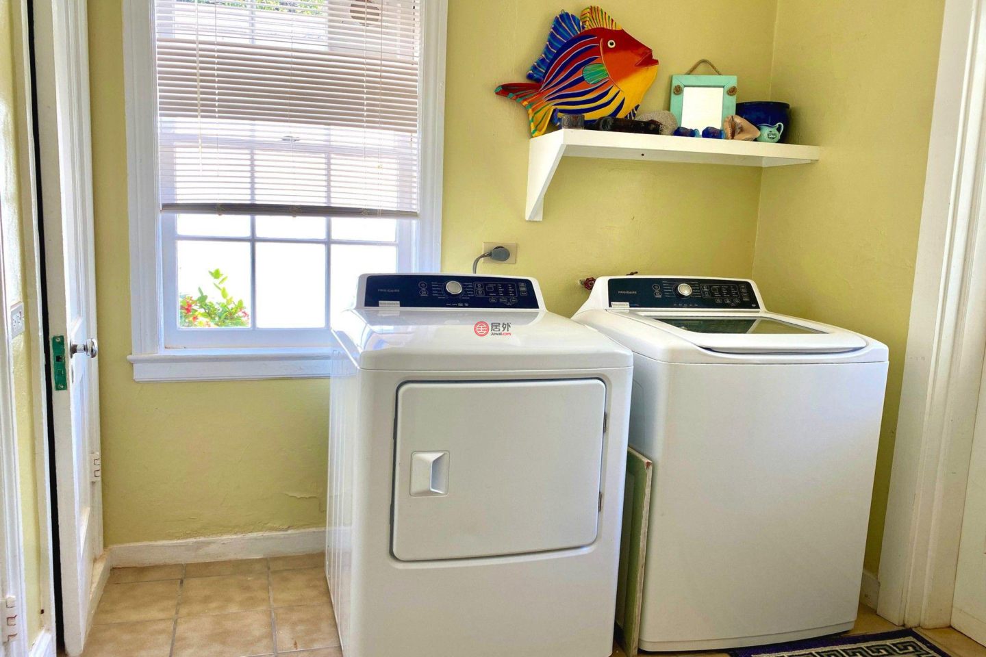 巴哈马Rock Sound的独栋别墅，Thatch Tree House Oleander Drive，编号78396361