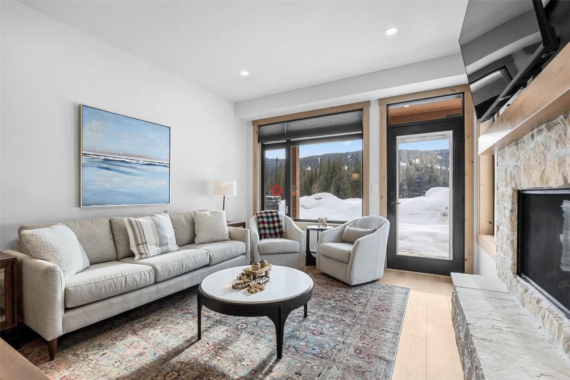 加拿大不列颠哥伦比亚省Sun Peaks的公寓，7005 MCGILLIVRAY LAKE，编号75529953