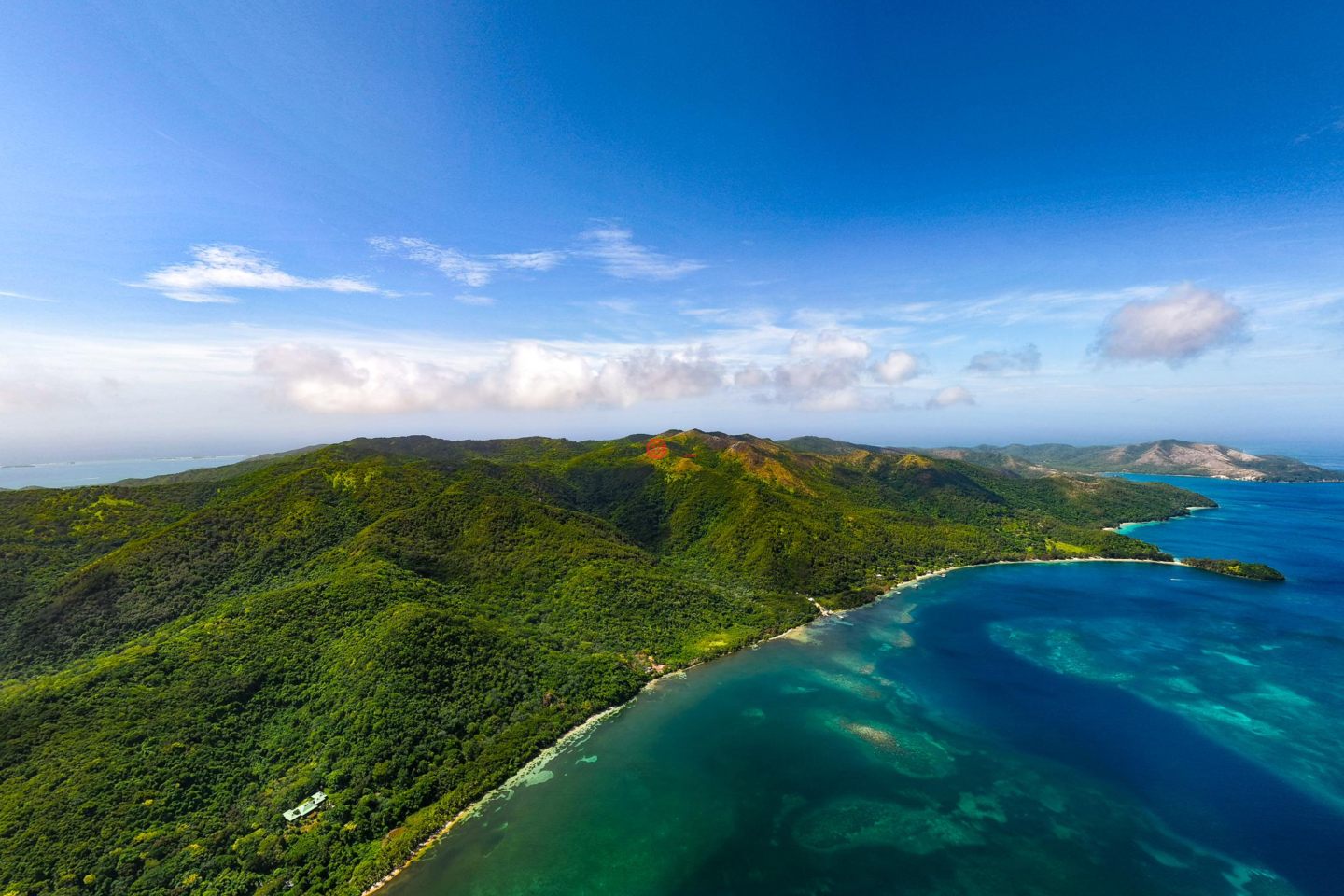 洪都拉斯海湾群岛瓜納哈島的住宅用地，Paradise Found - 482 Acres Beachfront + Waterfall Guanaja，编号77718067