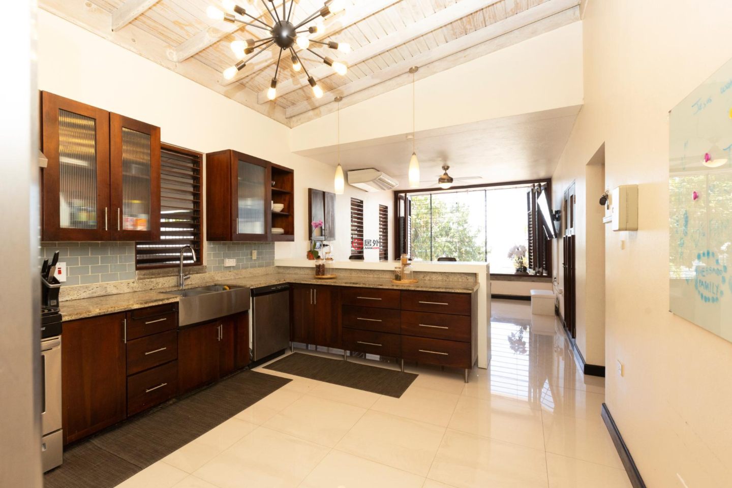 牙买加SurreySt Andrew的独栋别墅，4 Montclair Drive，编号77749669