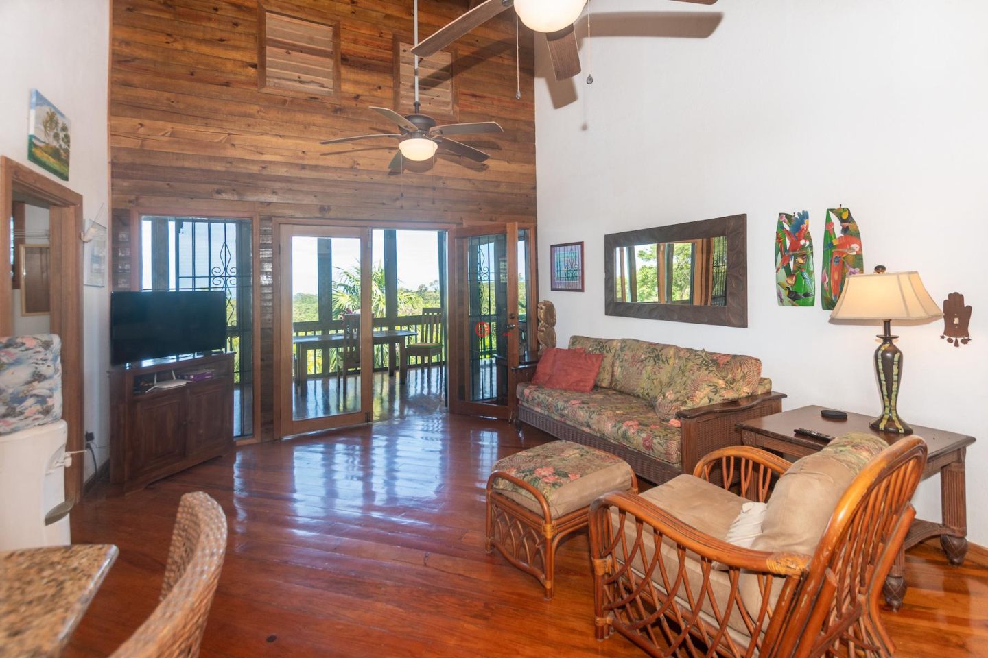 洪都拉斯海湾群岛Roatán的独栋别墅，Charming Garden Hillside 2B/1.5B Home，编号76854666