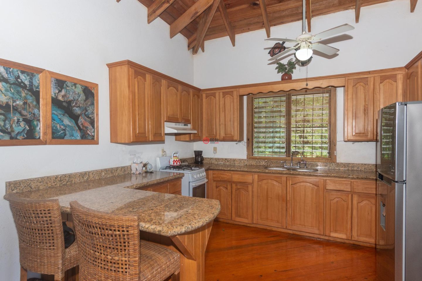 洪都拉斯海湾群岛Roatán的独栋别墅，Charming Garden Hillside 2B/1.5B Home，编号76854666