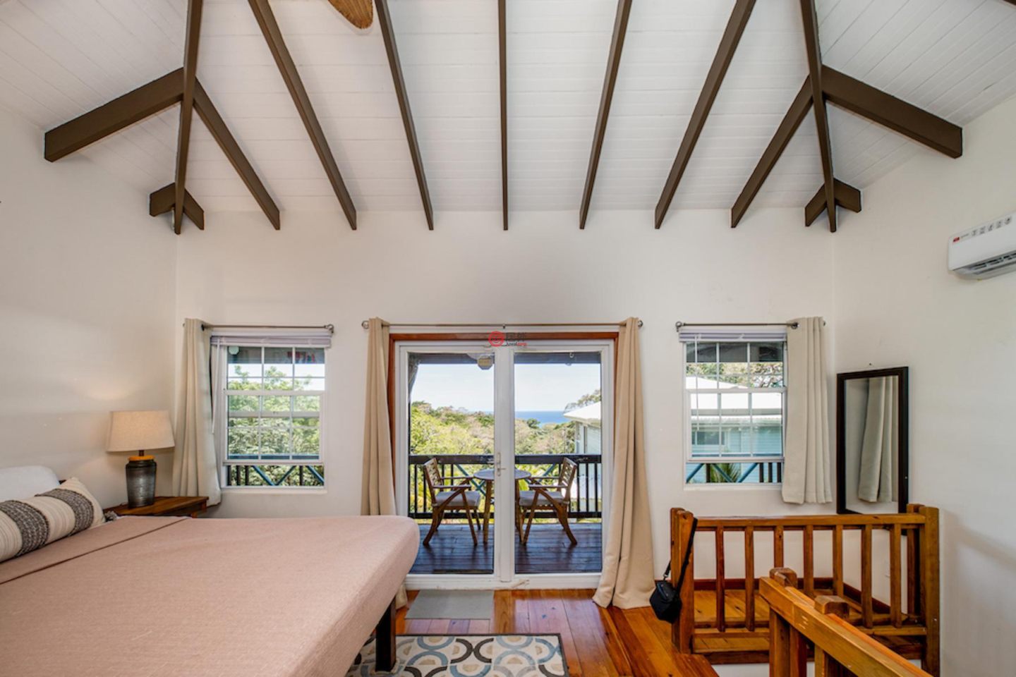 洪都拉斯海湾群岛Roatán的独栋别墅，Turnkey Potential Income Property Between West End & West Bay – Prime Location，编号78484472