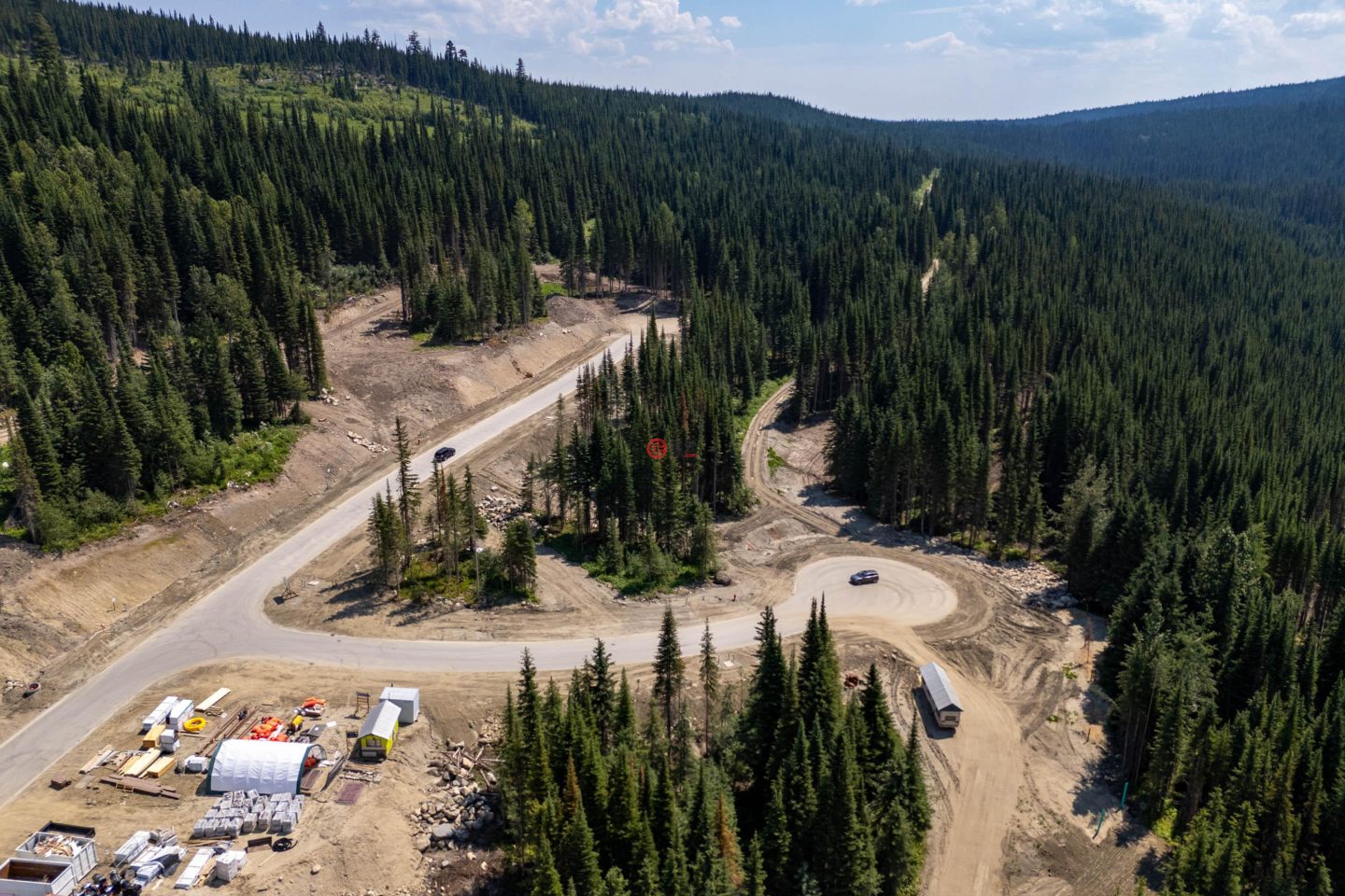 加拿大不列颠哥伦比亚省Sun Peaks的公寓,LOT 10 MCGILLIVRAY LAKE,编号75524092