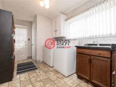 美国俄亥俄州比奇伍德的独栋别墅，24335 Fairmount Boulevard，编号78449966