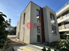 土耳其İzmirİzmir的独栋别墅，编号72733960