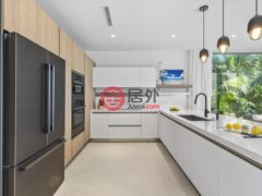 特克斯與凱科斯群島的独栋别墅，South Bank Lagoon Beach Villa 7，编号77992119