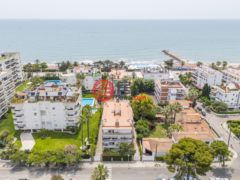 西班牙BarcelonaSitges的公寓，Avenida Nostra Senyora del Vinyet 25，编号77972674