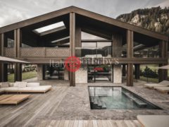 意大利特伦蒂诺阿迪杰Selva di Val Gardena的独栋别墅，编号71144670