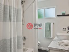 加拿大不列颠哥伦比亚省Courtenay的联排别墅，255 Anderton，编号78480639