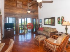 洪都拉斯海湾群岛Roatán的独栋别墅，Charming Garden Hillside 2B/1.5B Home，编号76854666
