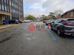美国纽约州亨普斯特德的办公室，107 50 Clinton Street，编号76935395