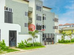 牙买加KingstonKingston的公寓，17 Kings Drive，编号77811398