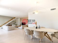法国OccitanieVilleneuve-de-la-Raho的联排别墅，编号78048178