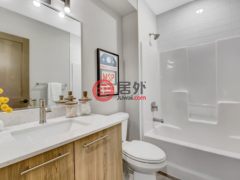 美国明尼苏达州明尼阿波利斯的多单元，4927 Ewing Avenue S #3，编号61795652