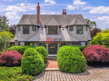 The Haven | A Stunning Estate in the Heart of York Harbor with River Views