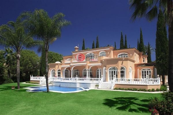 西班牙8卧7卫的独栋别墅