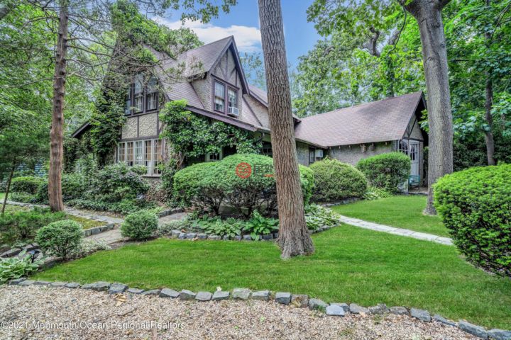 美国莱克科莫3卧2卫的独栋别墅