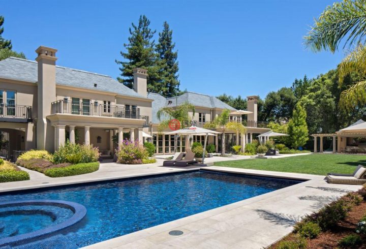 美国加州阿瑟顿5卧8卫的独栋别墅